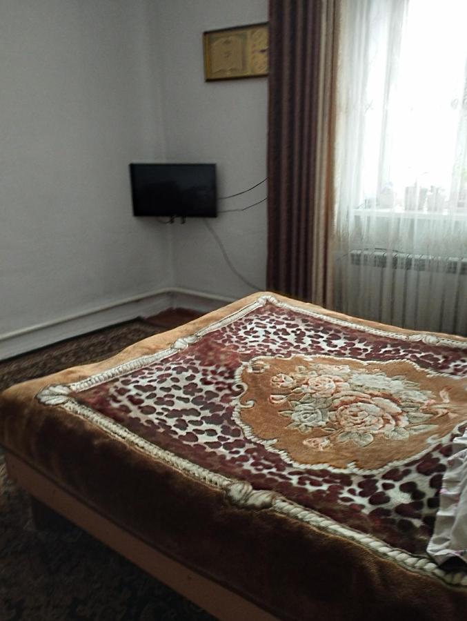 Guest House Sono Adress Derbisheva 202 Karakol Exterior photo